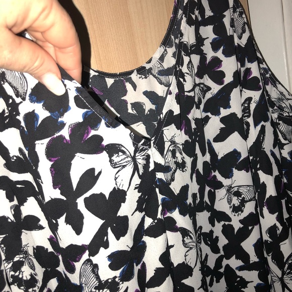 Torrid Cold Should Butterfly Top - Brand New - Picture 5 of 6